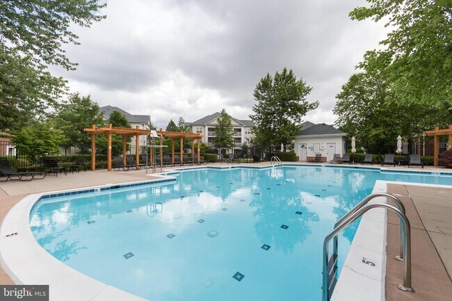 Building Photo - 42270 Yancey Terrace