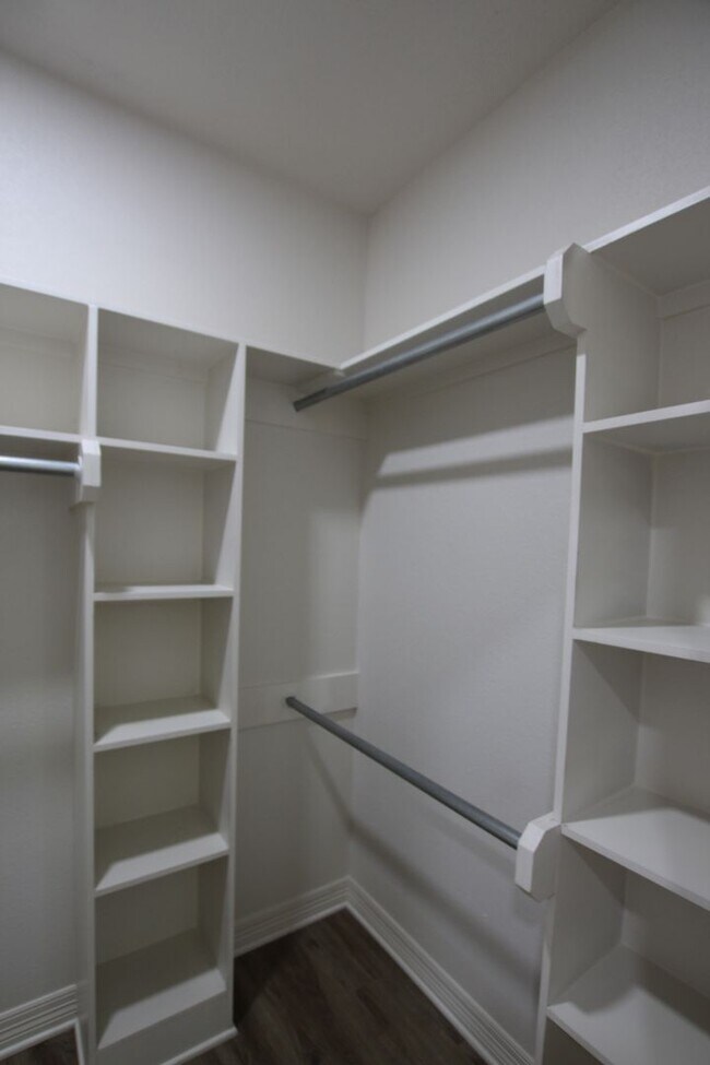Building Photo - Stunning 3 bedroom 2 bath rental in Whitehouse! – A Must-See!