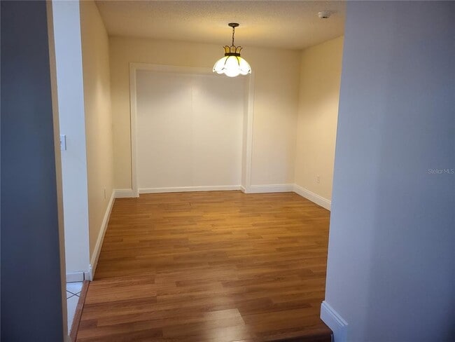 Building Photo - 1125 Santa Cruz Way
