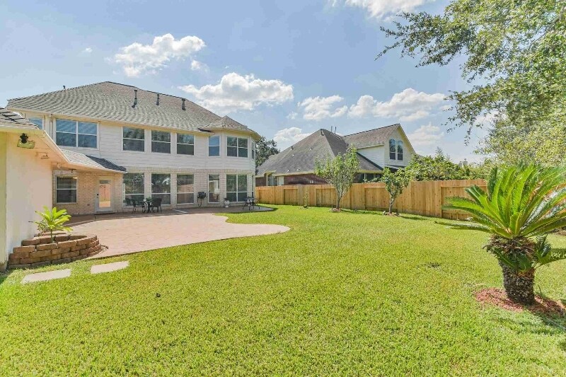 Building Photo - 2502 Bridge Hampton Way