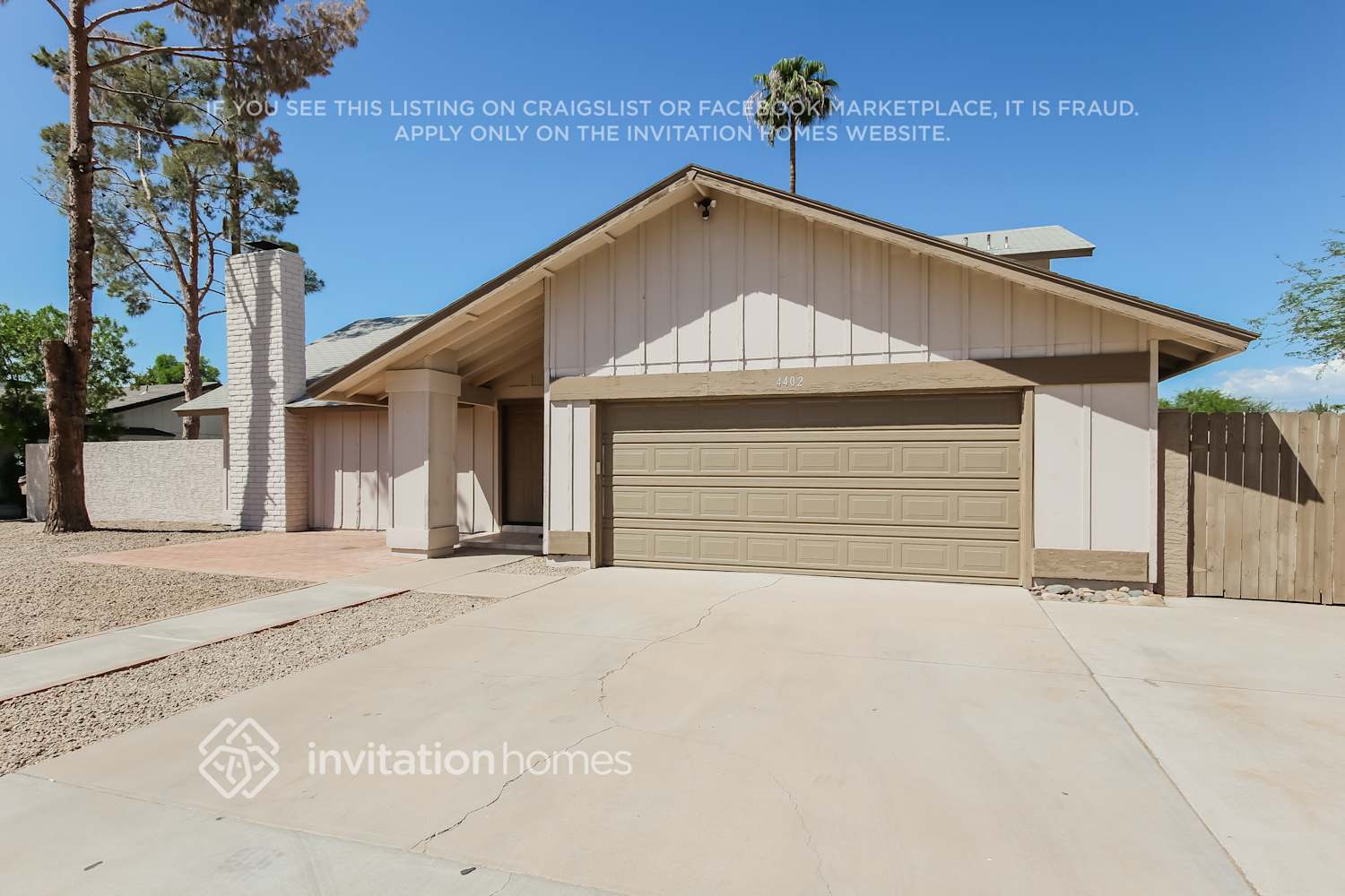 Building Photo - 4402 W Crocus Dr