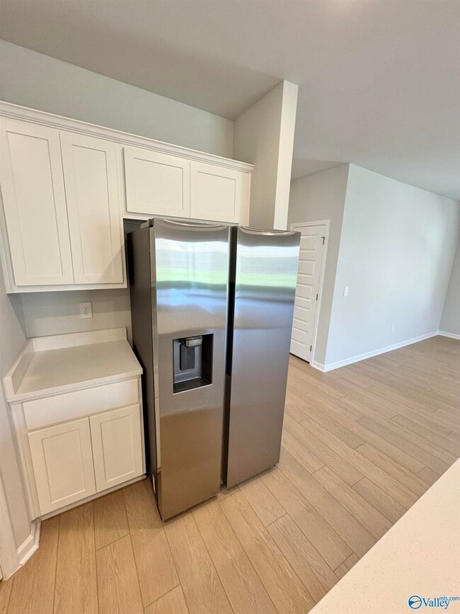 Building Photo - 28559 Halford Dr