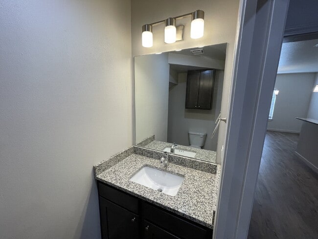 Building Photo - Newer Townhome Located South Of Town Near ...