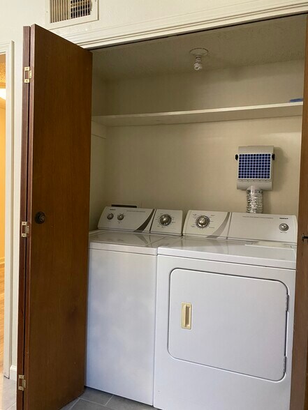 Building Photo - 1672 Brightside Dr