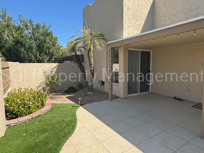 Building Photo - 11548 N 114th Pl