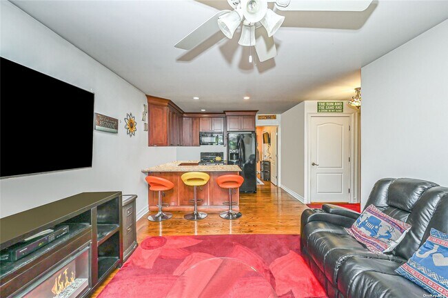 Building Photo - 316 Kimberly Pl