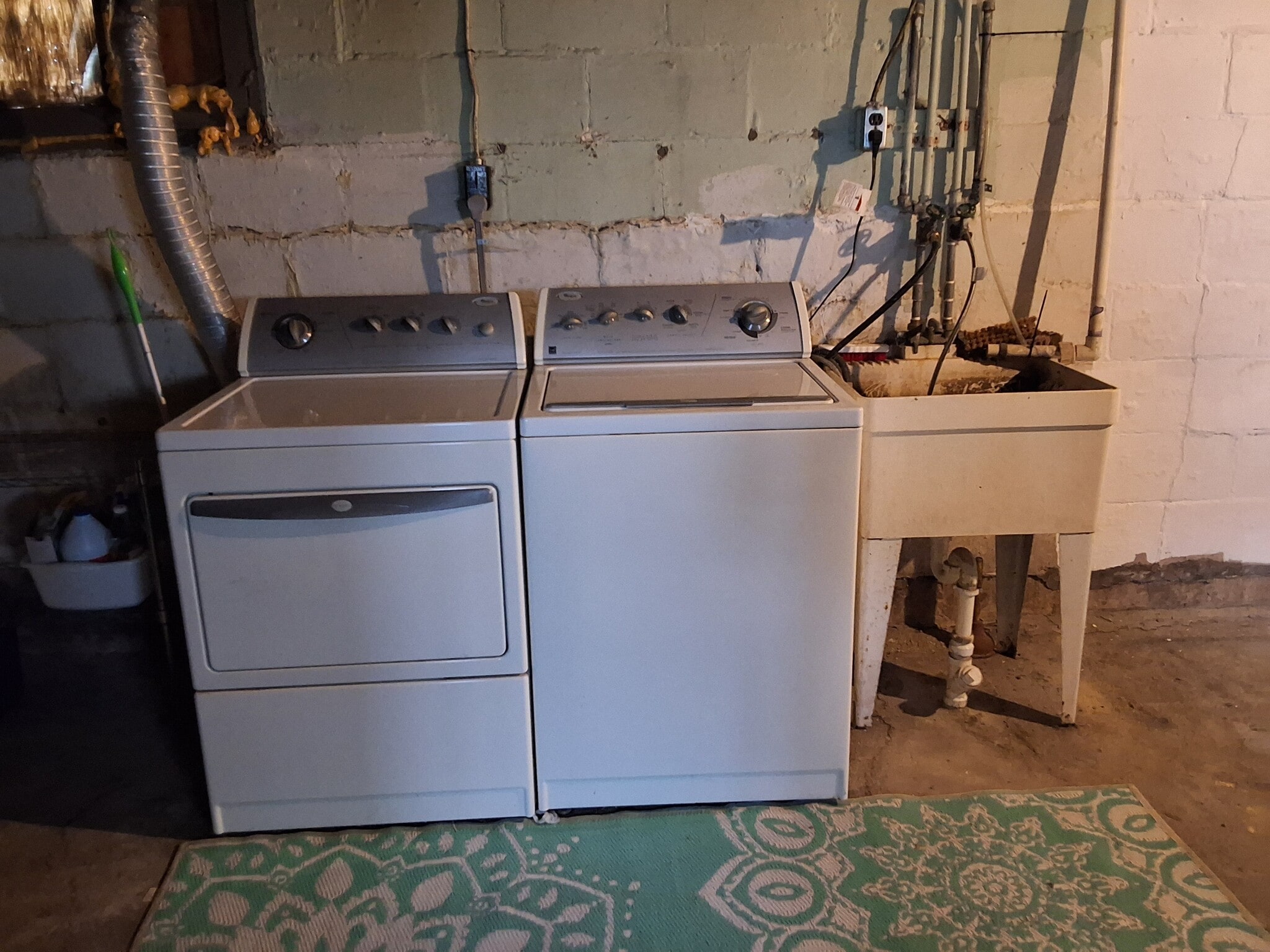 Building Photo - 1103 Market St