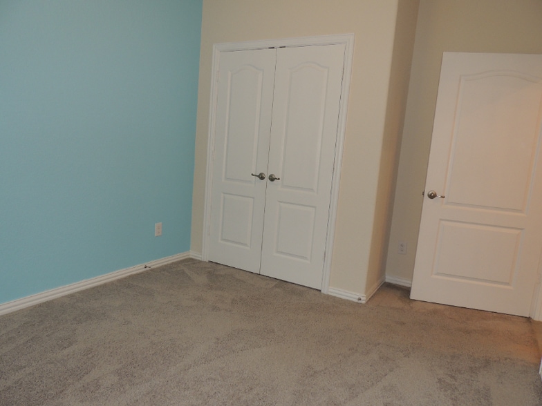 Building Photo - 13017 Dancing Reed Dr