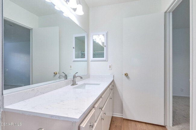 Building Photo - 150 Los Angeles Ave