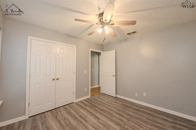 Building Photo - 5412 Blazing Star Ln