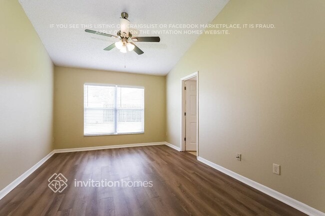 Building Photo - 3234 Bellingham Dr