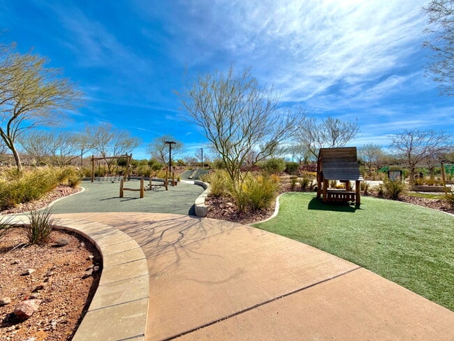 Building Photo - 3 Bedroom Townhome for Rent in Cadence Henderson | Solar Home | Master-Planned Community Near Las...