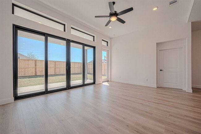 Building Photo - 2315 Red Chip Ln