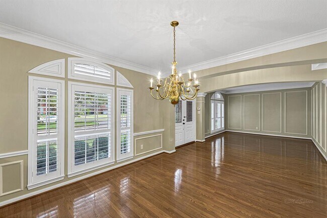 Building Photo - 22319 Fairbay Dr
