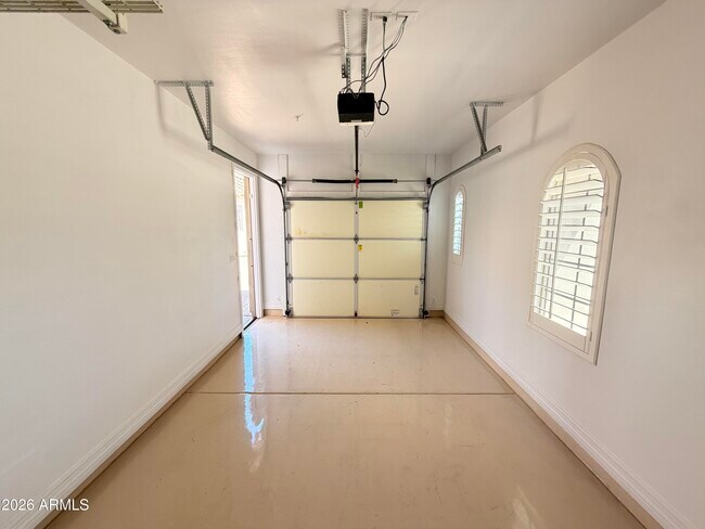 Building Photo - 3952 E Expedition Way