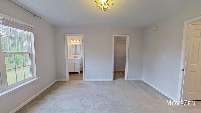 Building Photo - 1202 Savin Landing