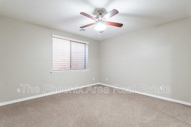 Building Photo - 3813 E Capricorn Pl