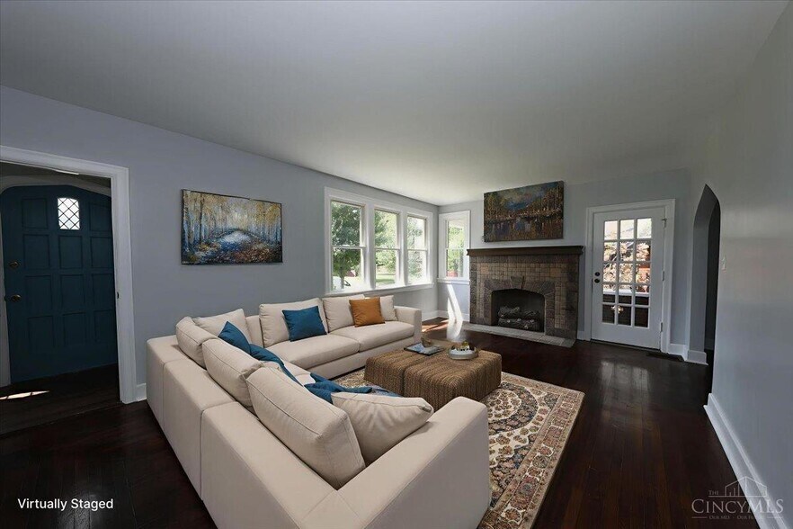 Living room with furniture - 1810 Berkley Ave