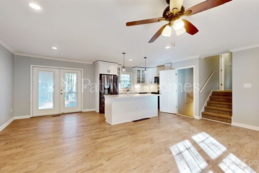 Building Photo - 3312 Ben Hill St SW