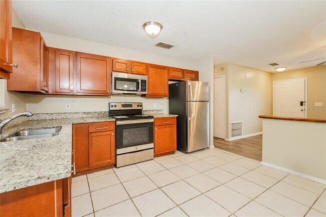 Building Photo - 1109 Cambourne Dr