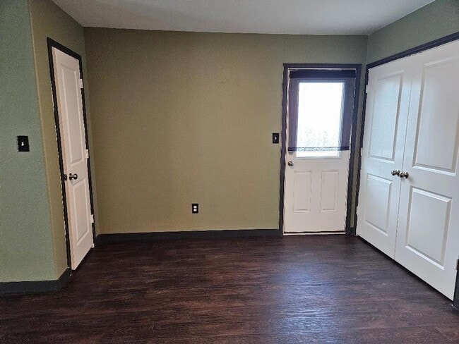 Building Photo - 17721 Somerville Ct