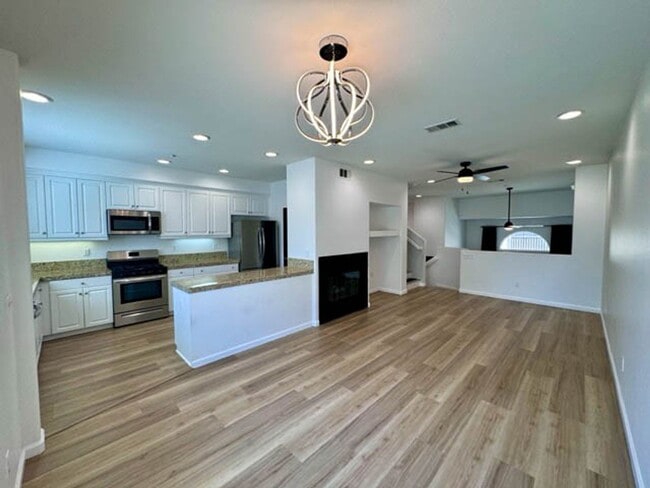 Building Photo - Upgraded 3 bedroom Willow Haven Condo available for LEASE in Murrieta!