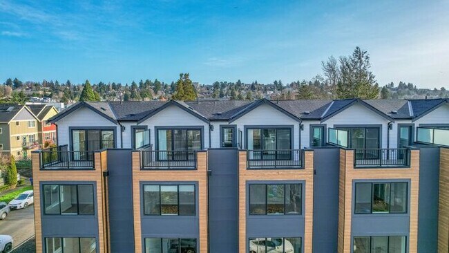 Building Photo - Stunning Brand-New Ballard Townhome with Air Conditioning