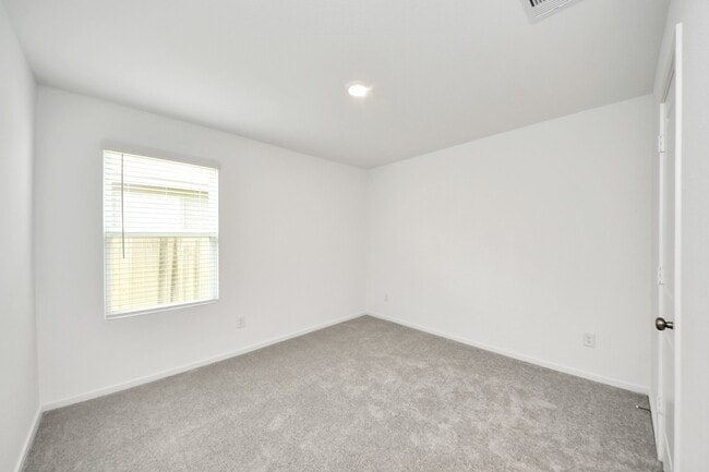 Building Photo - 311 Brandi Dr
