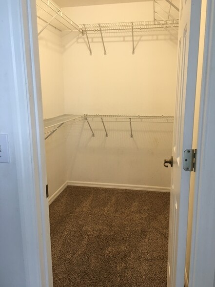 Walk in Closet - 20110 Ralston St