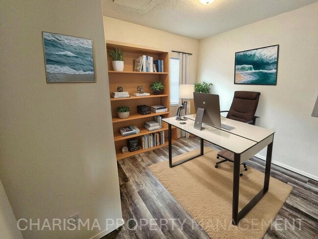 Building Photo - Cozy Two-Bedroom Apartment – Great Locatio...