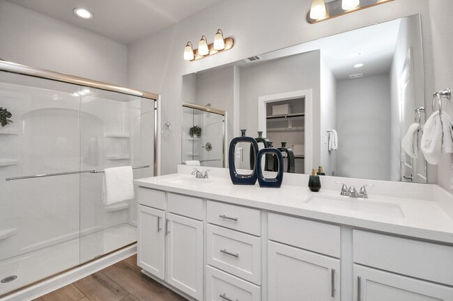 Building Photo - 23823 Cumberland Ridge Dr