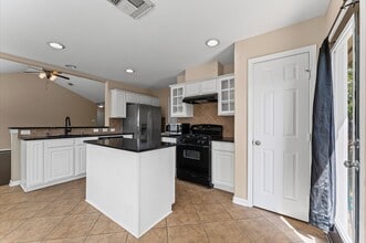 Building Photo - 3010 Pathfinders Pass