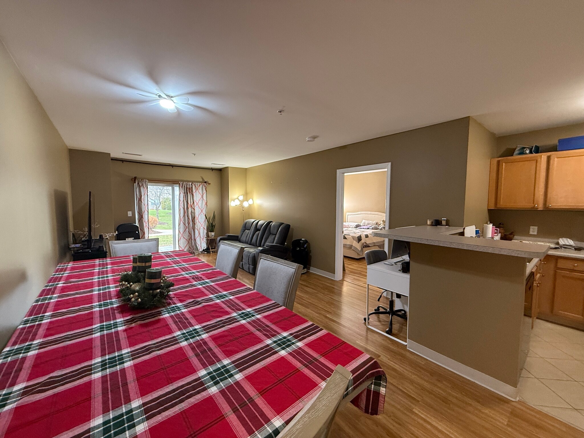 Building Photo - 211 Central St