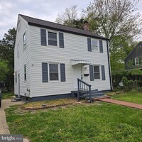 Building Photo - 21676 N Essex Dr