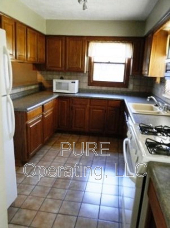 Building Photo - 1009 N 49th Ave