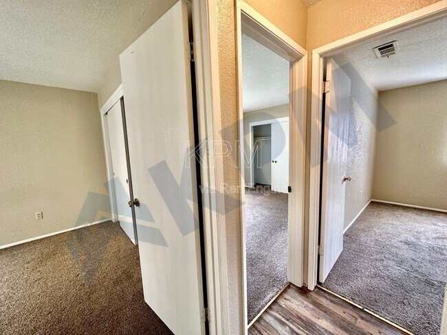 Building Photo - 7203 Kelley Dr