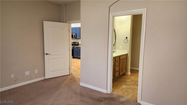 Building Photo - 1021 Newbold St