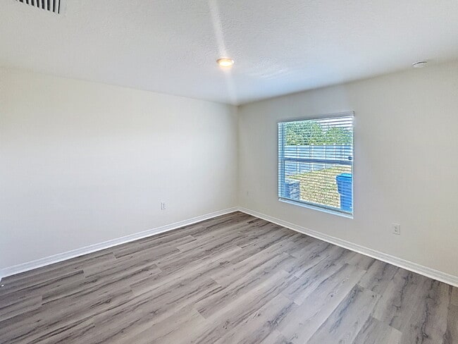 Building Photo - Beautiful 4-Bedroom Modern Home in the Desirable Brookside Community | Ruskin