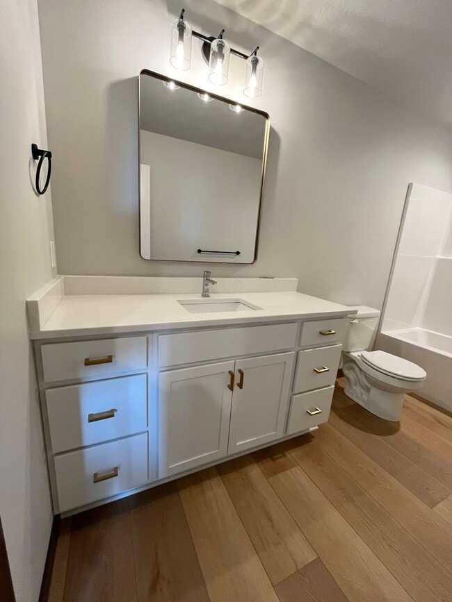 Building Photo - Newly Constructed 3 Bed/2.5 Bath Townhome in Aspen Ridge!