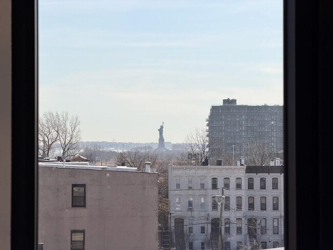 Building Photo - 327 Communipaw Ave