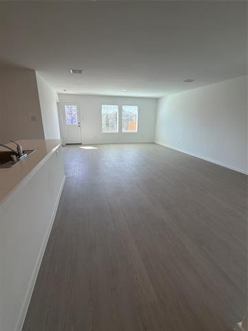 Building Photo - 1861 Ventasso Blvd