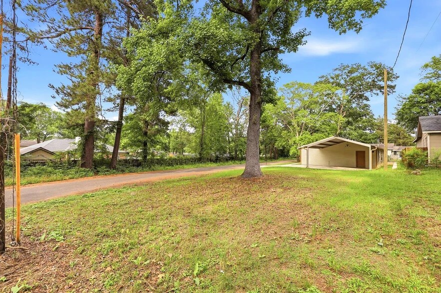 Building Photo - 612 Timberline Dr