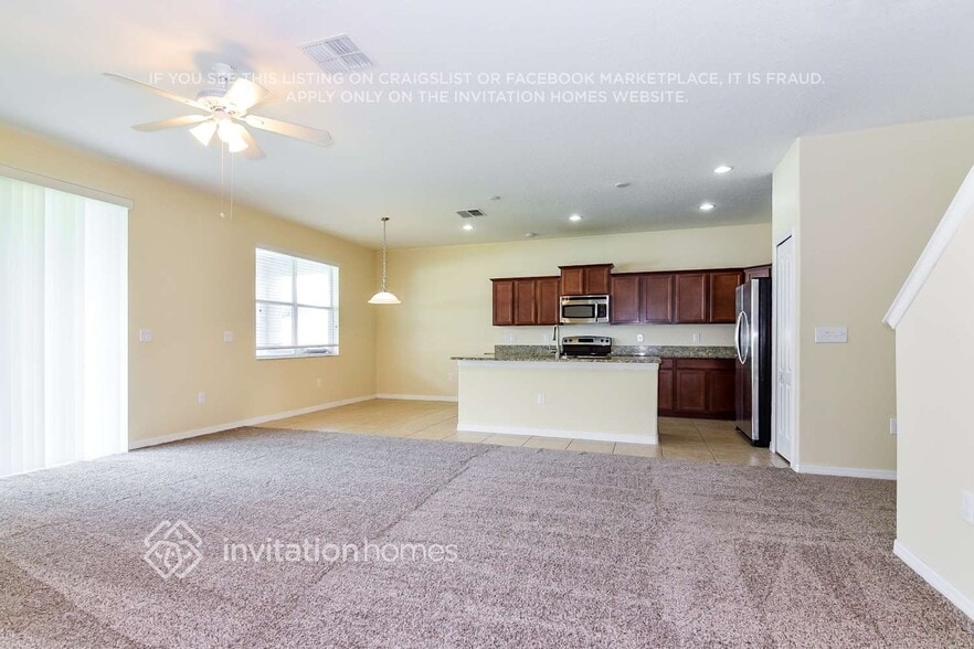 Building Photo - 3227 Berwick Ln