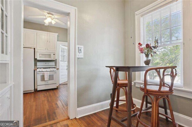 Building Photo - 203 Winter Ave