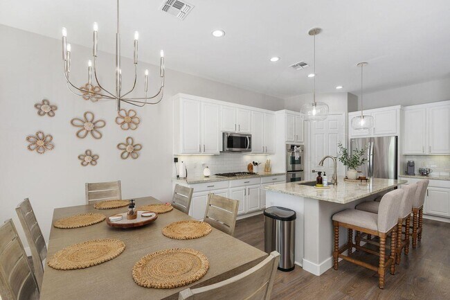 Building Photo - 80465 Camino San Mateo