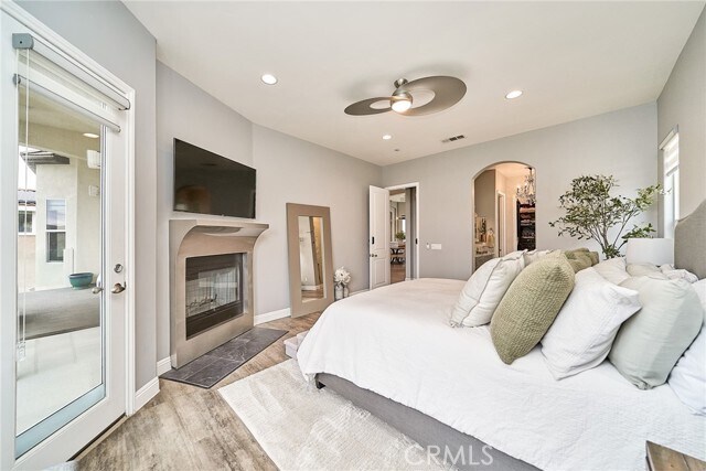 Building Photo - 30480 Sparkle Dr
