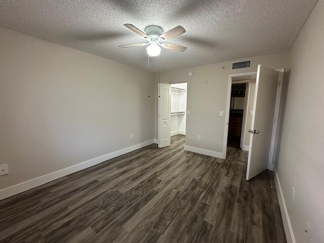 Building Photo - 7824 Sonoma Springs Cir