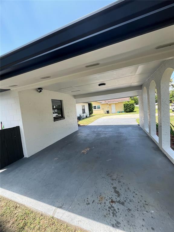 Building Photo - 413 Citadel Dr