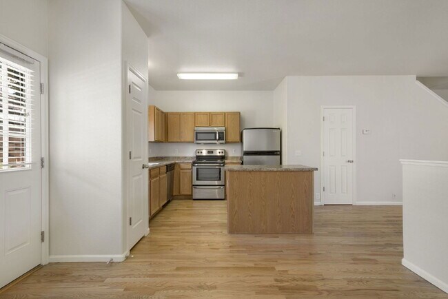 Building Photo - 2756 Scotchbroom Point