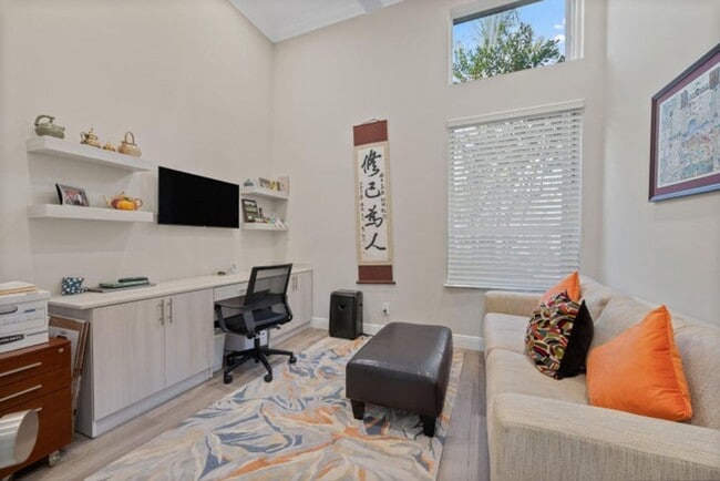 Building Photo - 4841 Exeter Estate Ln